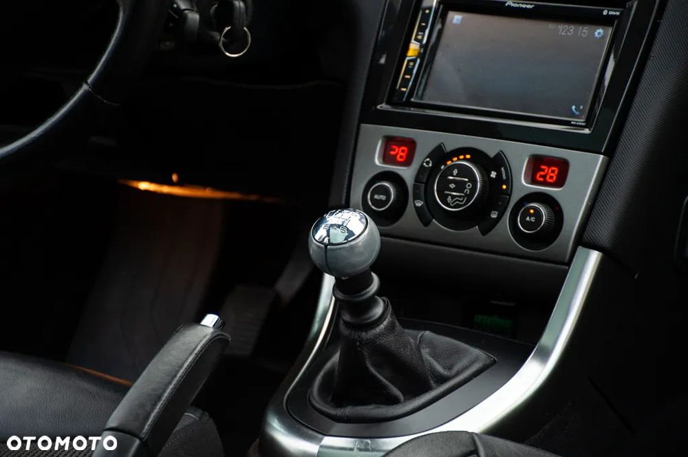 Peugeot 308 1.6 Premium Plus - 38