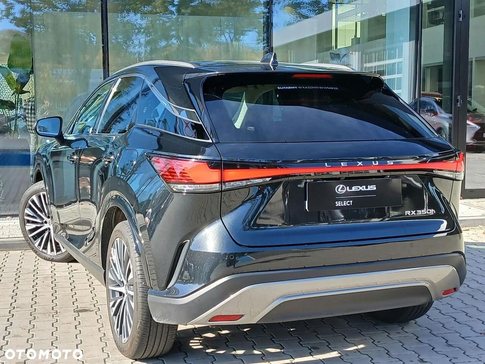 Lexus RX 2023