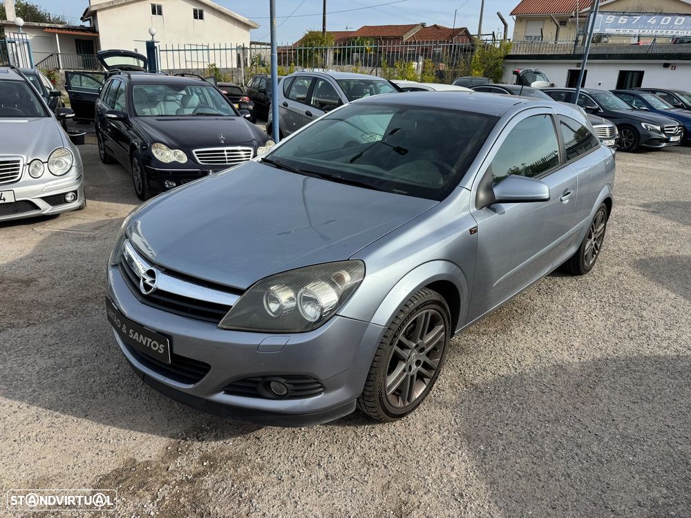 Opel Astra GTC 1.3 CDTi - 24