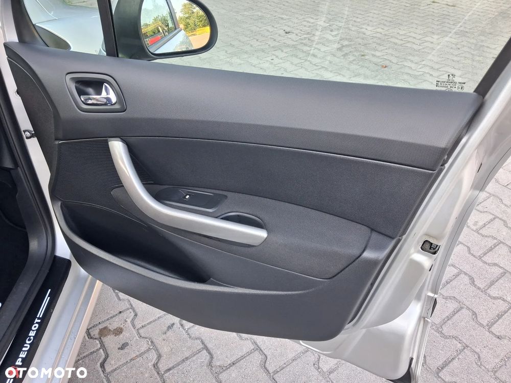 Peugeot 308 1.6 HDi Premium - 27