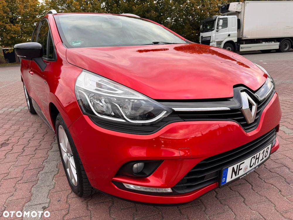Renault Clio - 18
