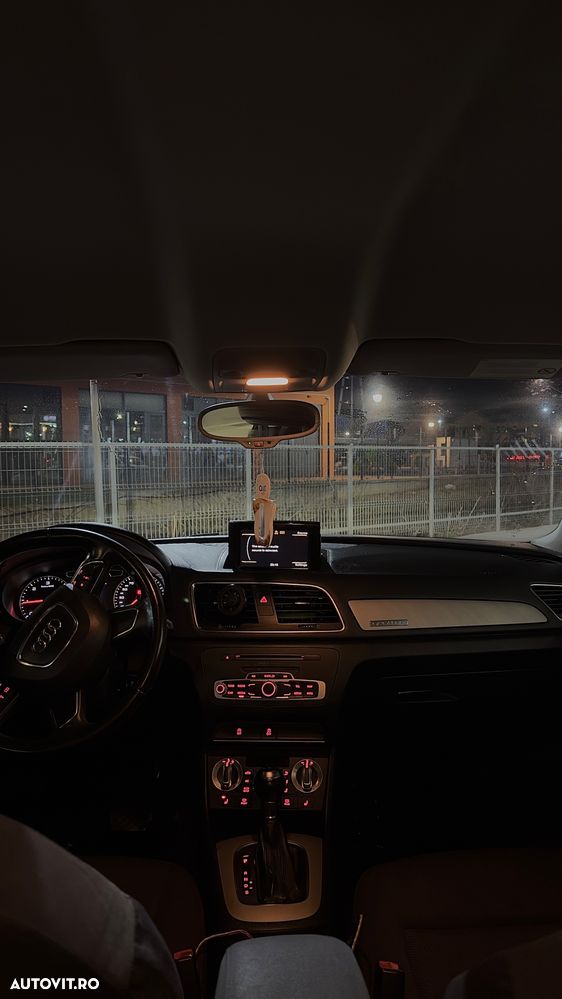 Audi Q3 2.0 TDI Quattro S-Tronic - 10