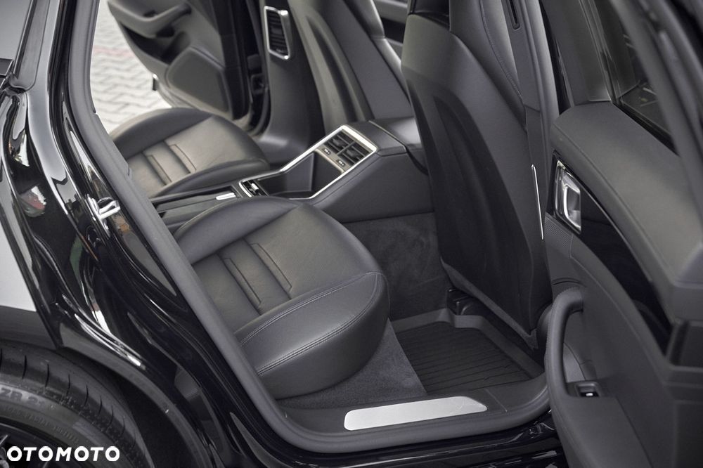 Porsche Panamera 4S Diesel Sport Turismo - 26
