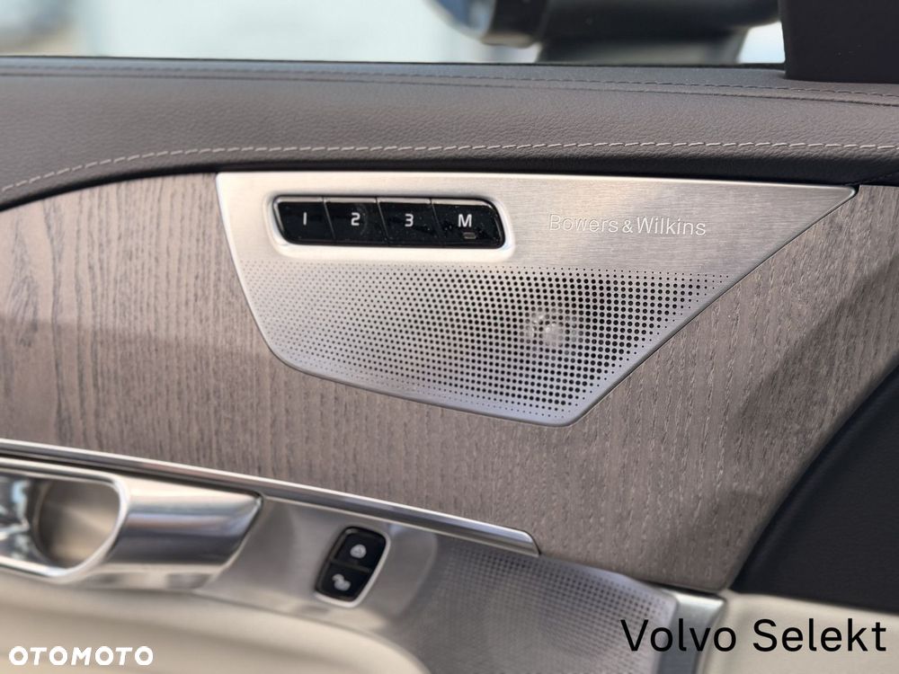 Volvo XC 90 - 10