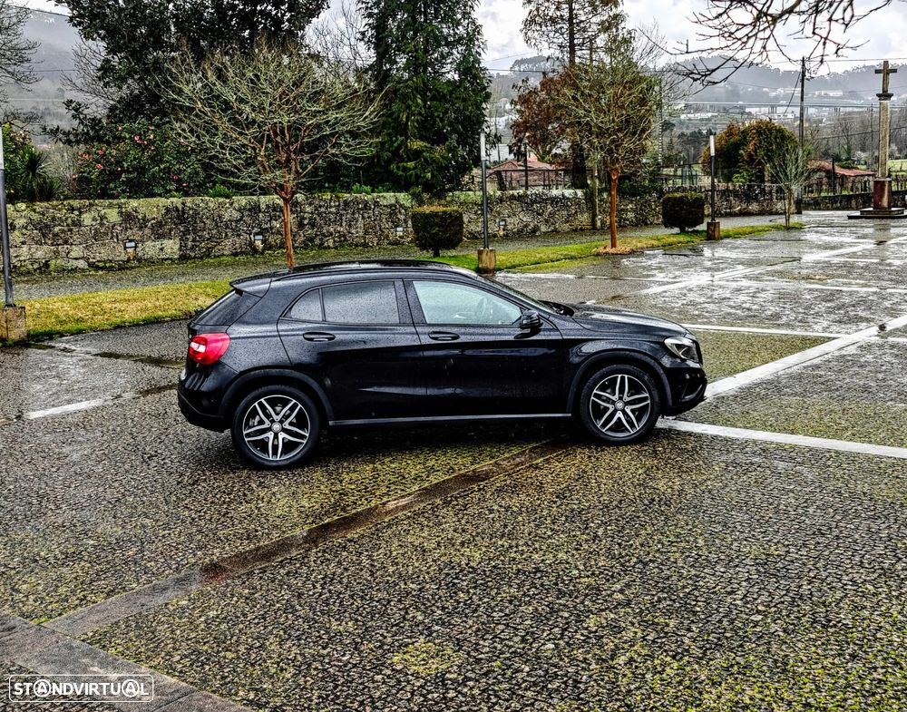 Mercedes-Benz GLA 220 d 7G-DCT AMG Line - 31