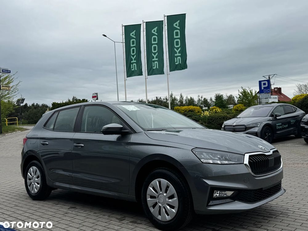 Skoda Fabia 1.0 Essence - 5