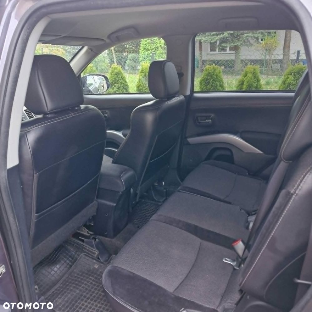 Mitsubishi Outlander 2.2 DID Instyle EU5 - 7