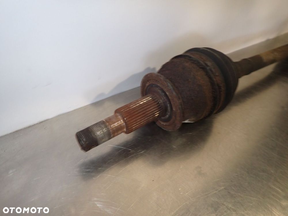 PÓŁOŚ LEWA TYLNA INFINITI M37X - 3