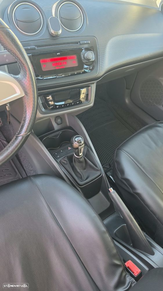 SEAT Ibiza 1.9 TDi Style DPF - 15