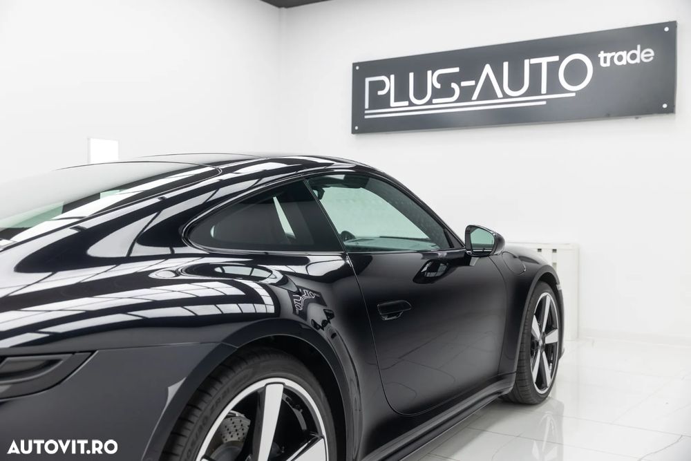 Porsche 911 Carrera PDK - 18