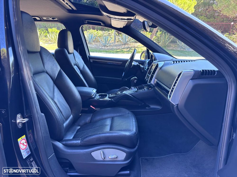 Porsche Cayenne 3.0 V6 - 13