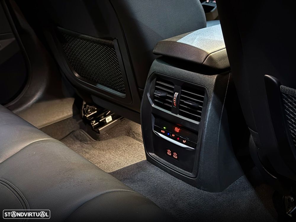 BMW 320 e Line Sport Auto - 37