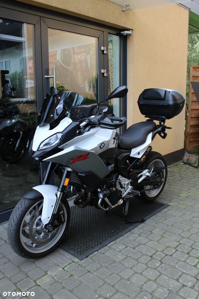 BMW XR - 4