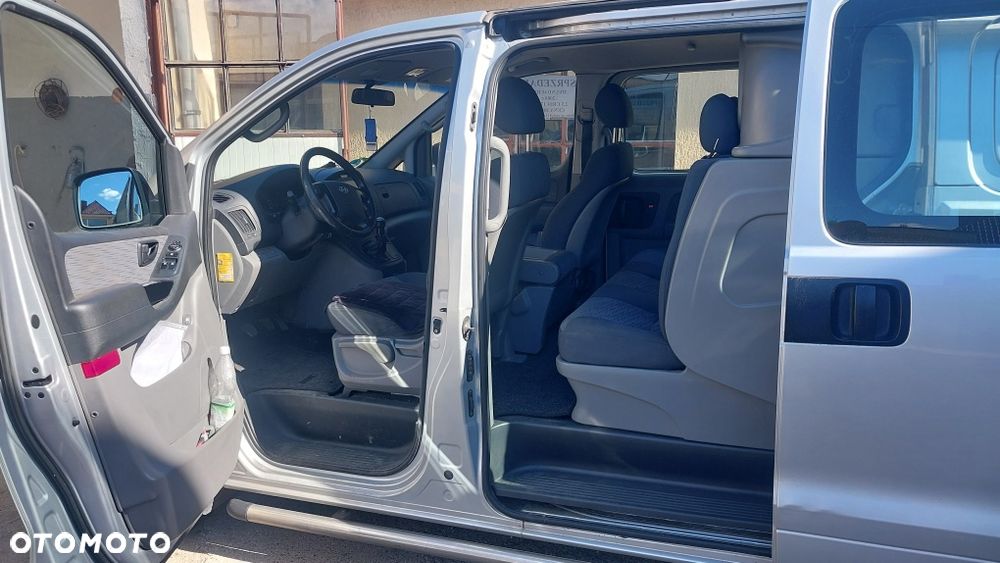 Hyundai H-1 - 5