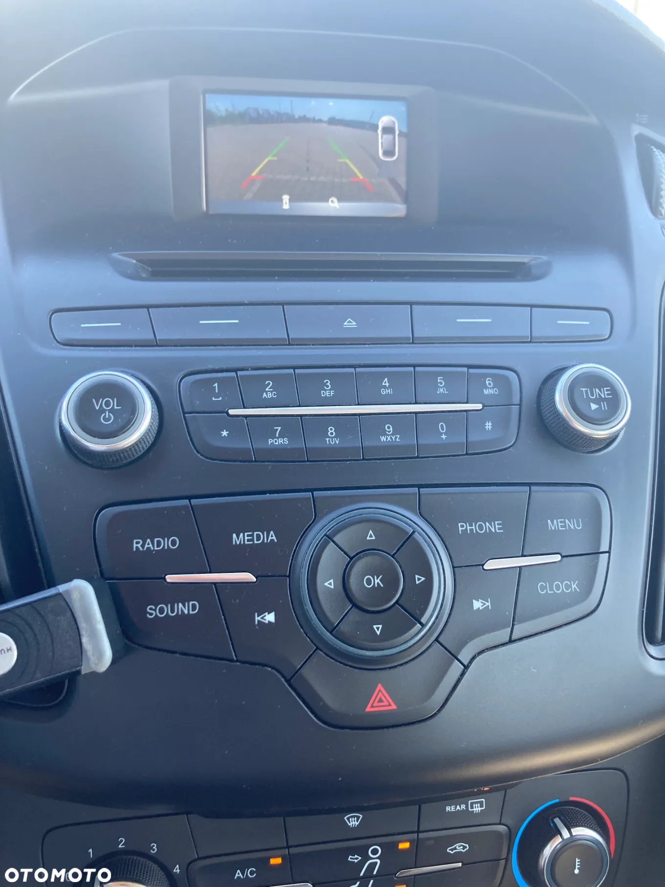 Ford Focus - 12