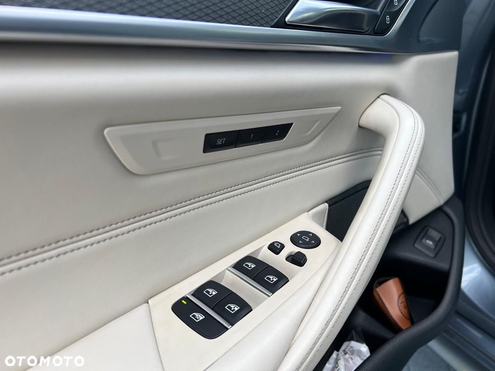 BMW Seria 5 540d xDrive M Sport sport - 34