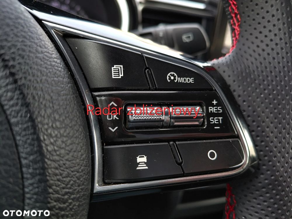 Kia ProCeed 1.6 CRDi GT Line DCT - 34