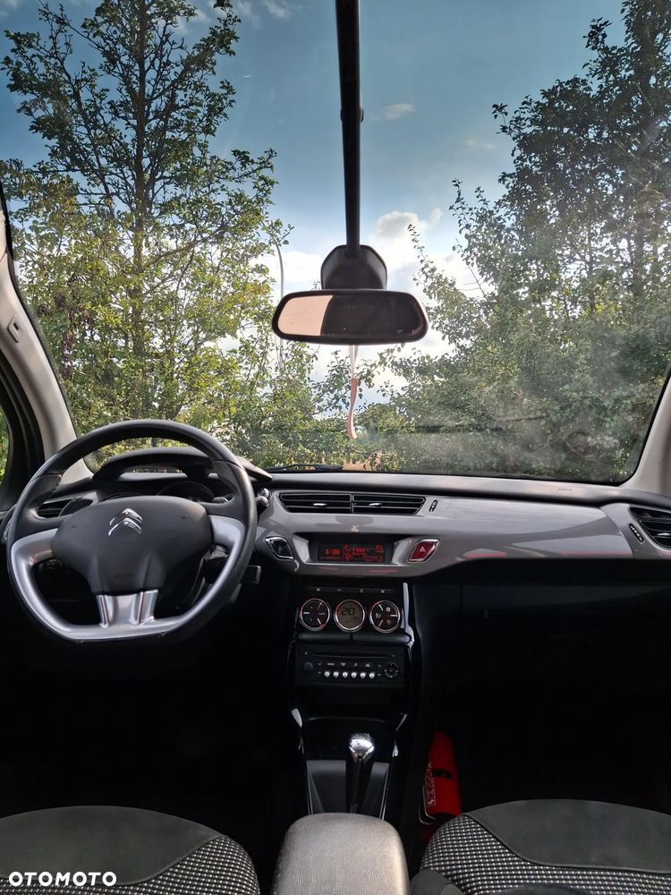 Citroën C3 Pure Tech 82 Stop & Start ETG Exclusive - 9