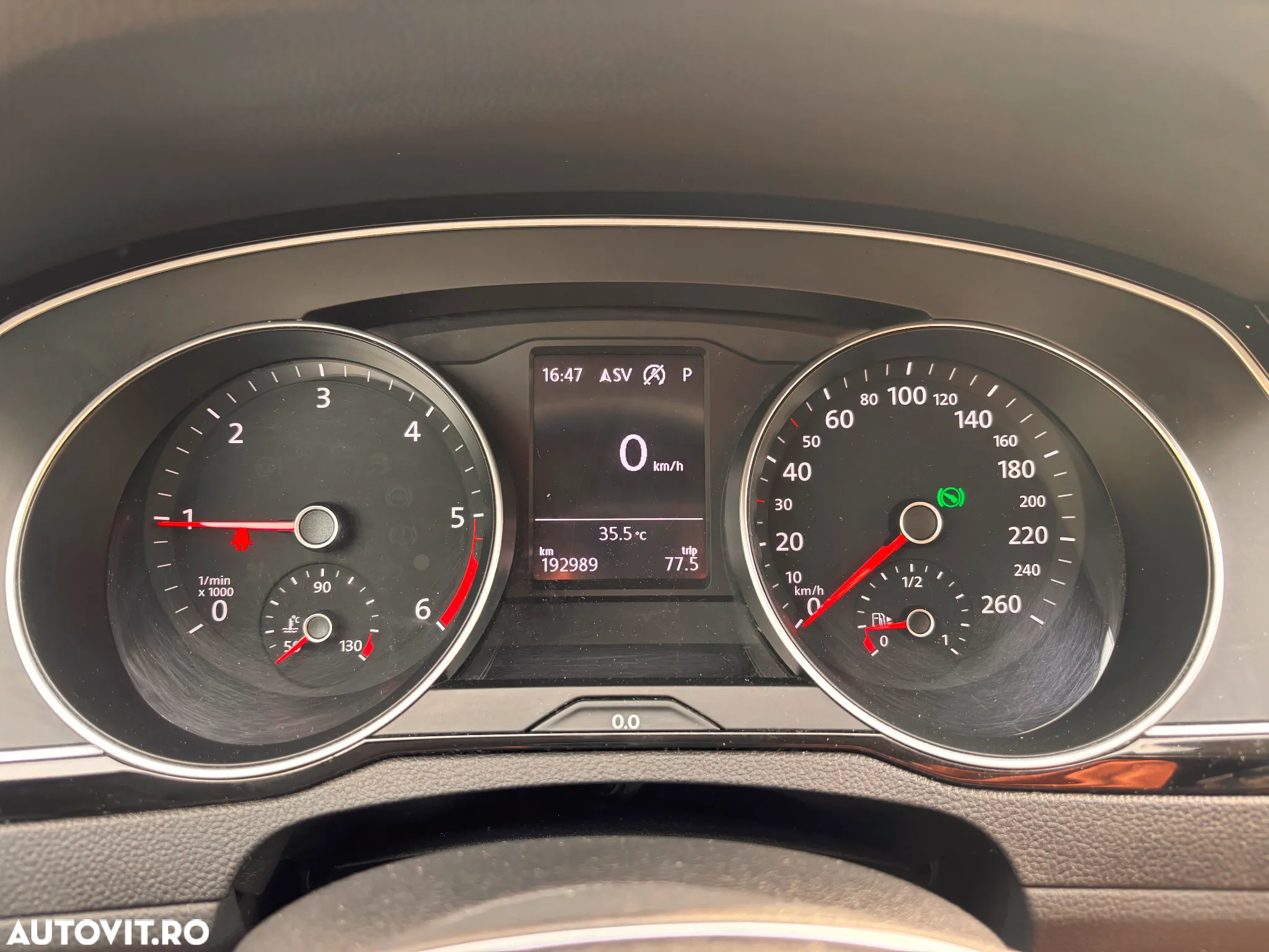Volkswagen Passat - 15