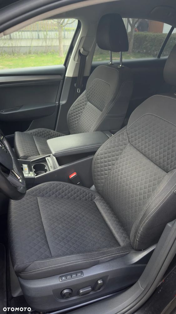 Skoda Superb 2.0 TDI Style - 13