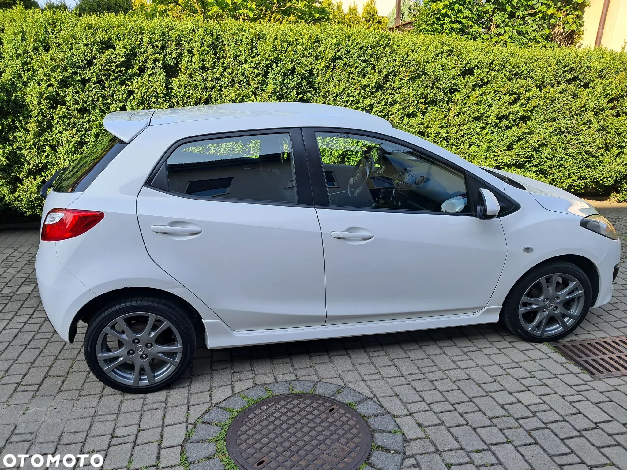 Mazda 2 1.3 Exclusive - 1