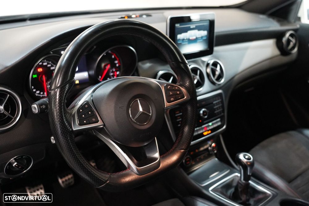 Mercedes-Benz GLA 180 CDI AMG Line - 8