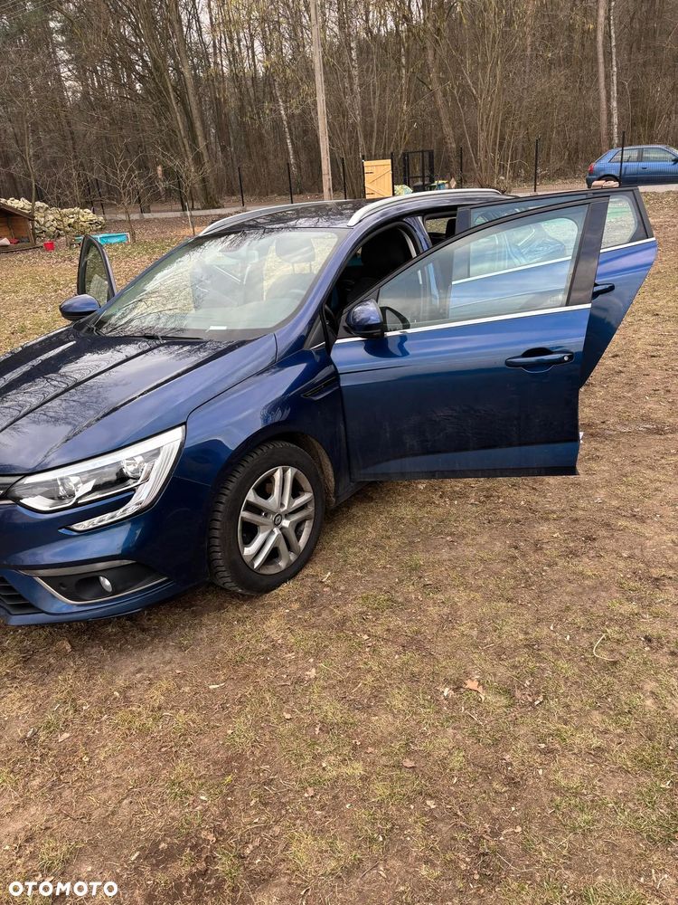 Renault Megane 1.5 dCi Zen - 6