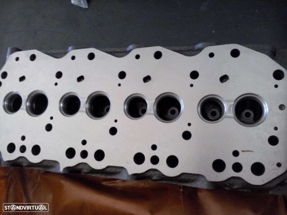 Cabeça /Colaça de motor nova nissan Pickup D21 Cabstar F22  TD25 - 1