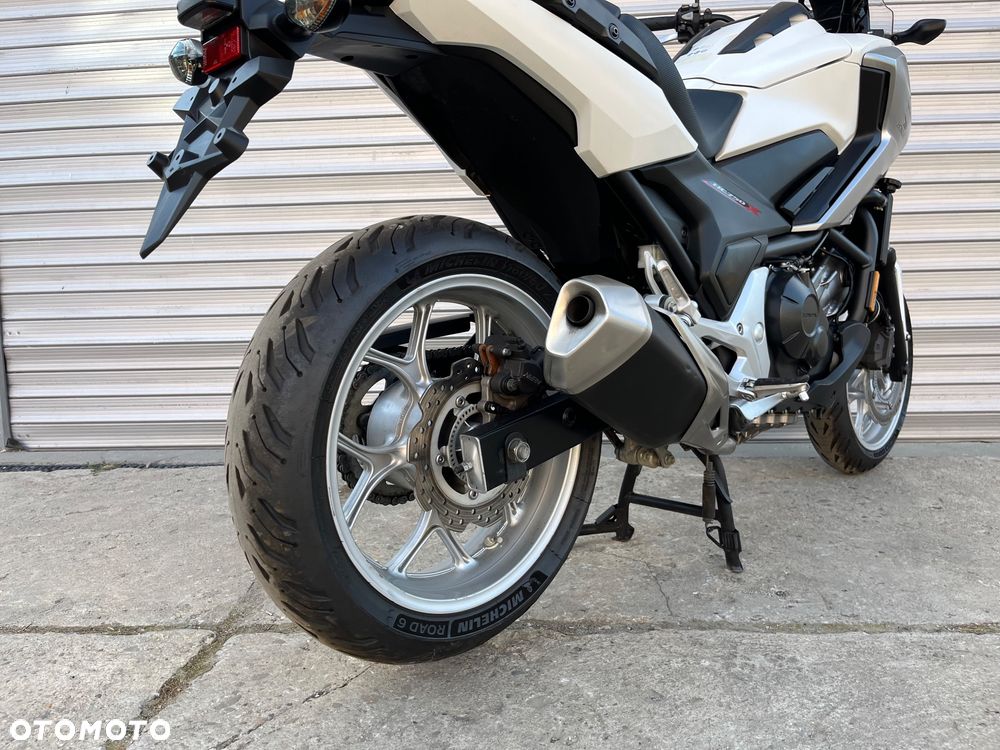 Honda NC - 16