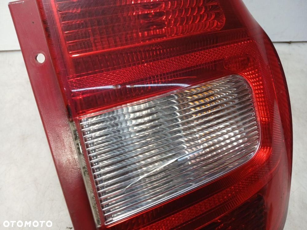 LAMPA TYŁ TYLNA PRAWA SKODA YETI 09-13r. 5L0945096 - 2
