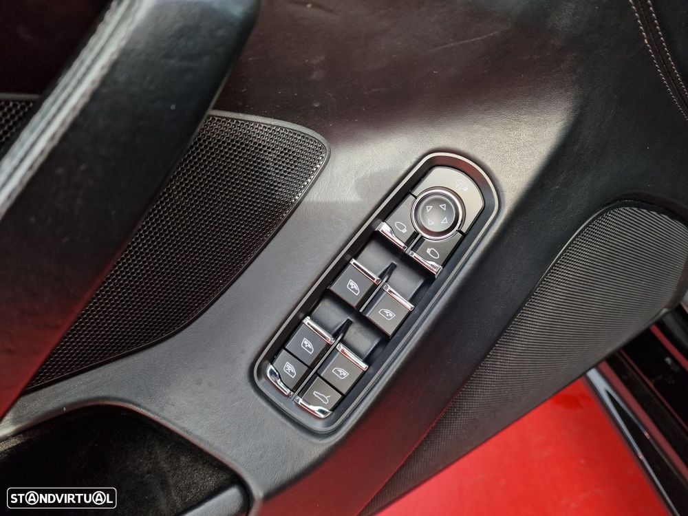 Porsche Panamera Platinum Edition - 8