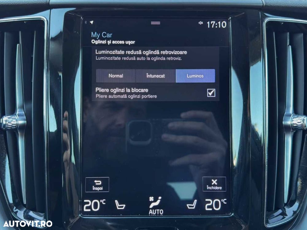 Volvo XC 60 D4 Momentum Pro - 36