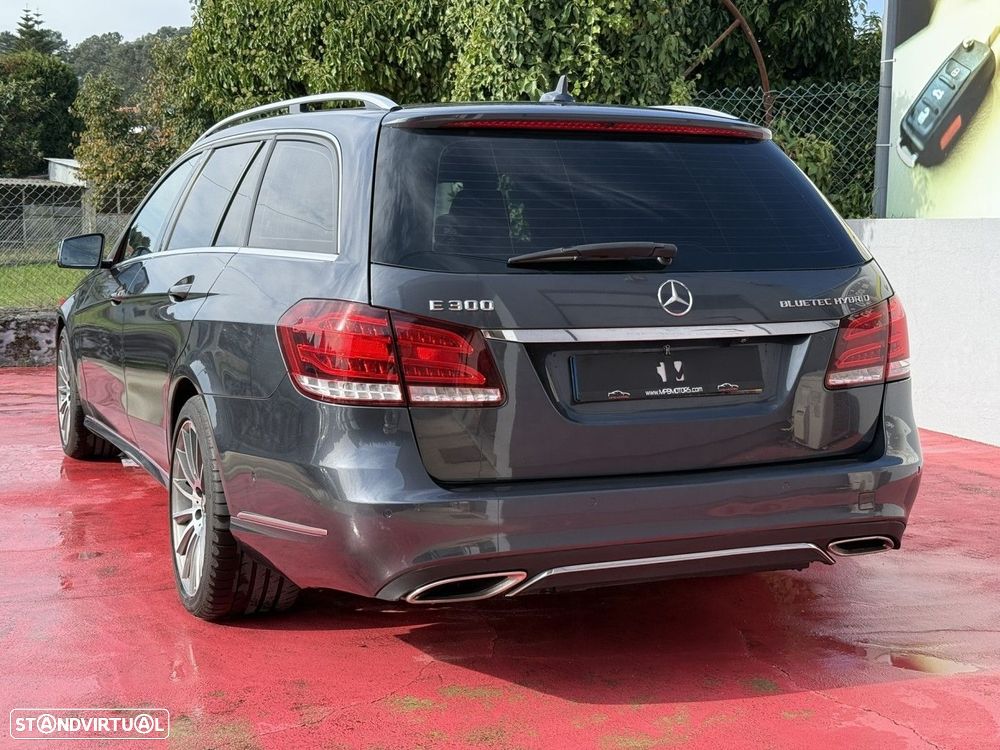 Mercedes-Benz E 300 Bluetec Hybrid Avantgarde - 4