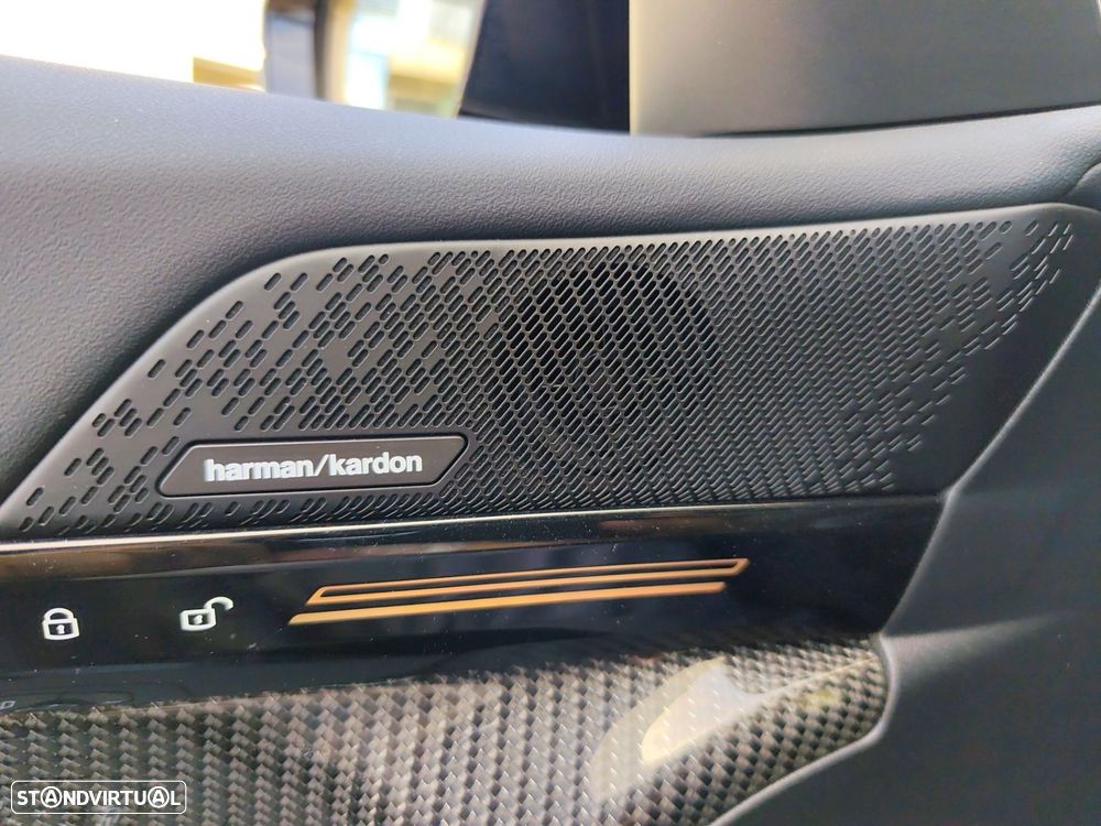 BMW 520 d Pack Desportivo M Pro — fotografia 34