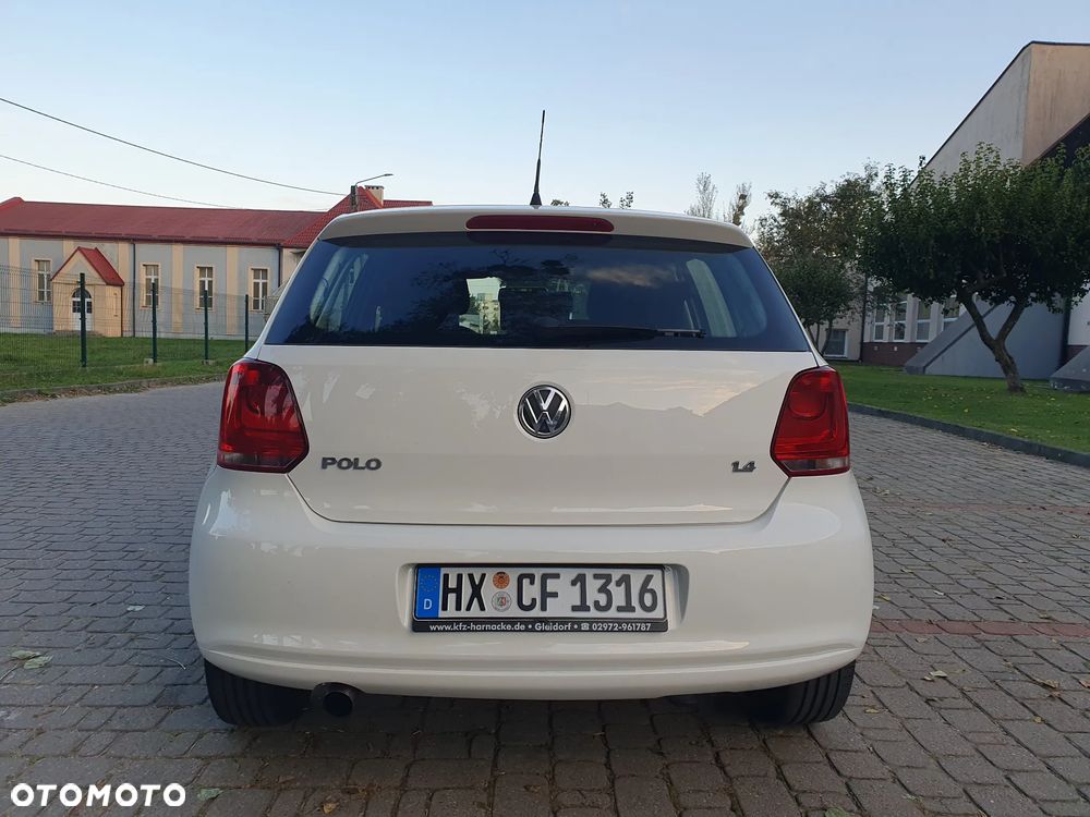 Volkswagen Polo 1.4 Comfortline - 10