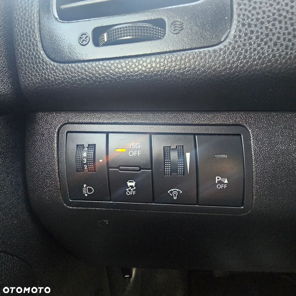 Kia Venga - 24