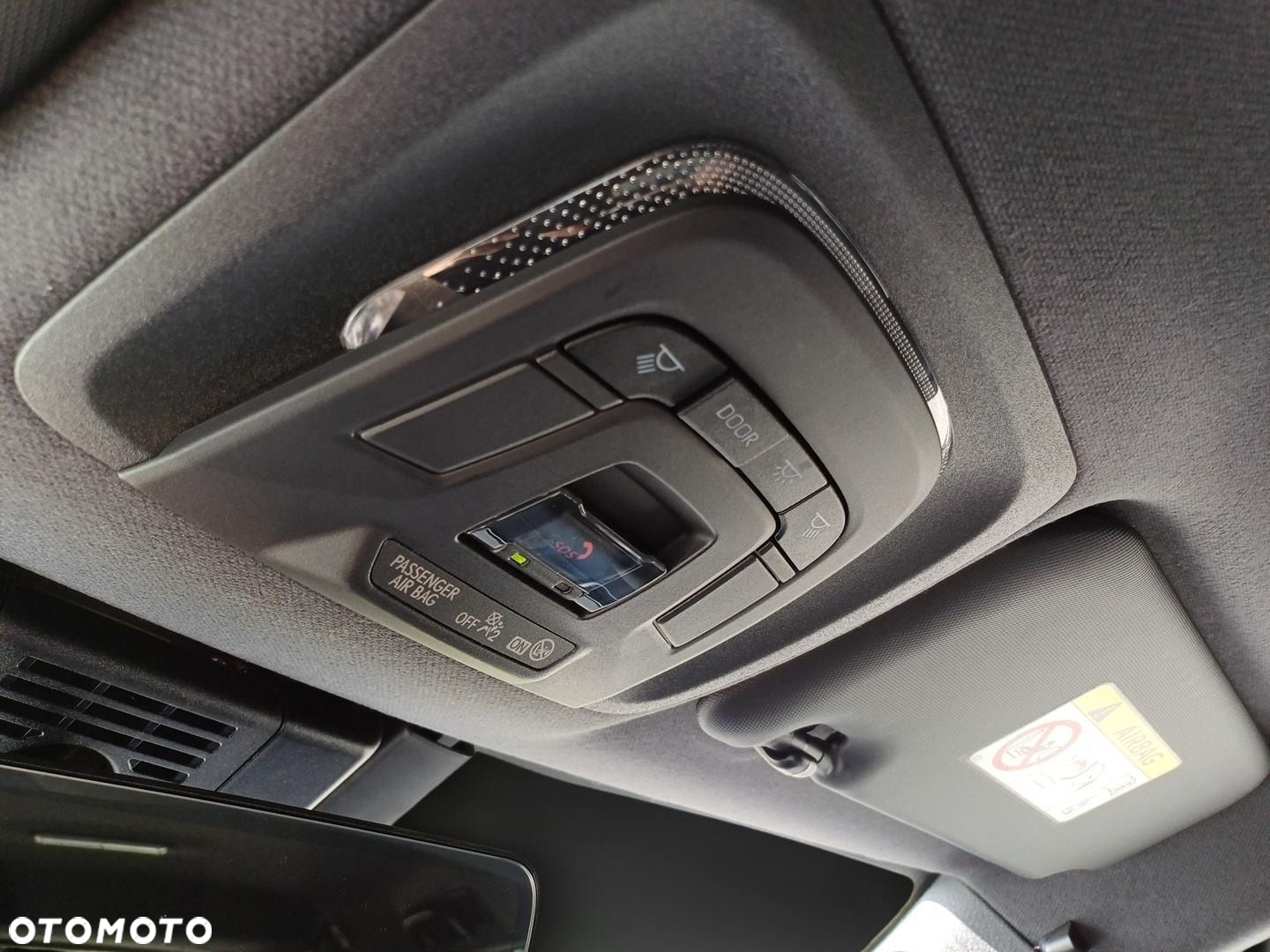 Toyota Corolla 1.8 Hybrid Style - 10