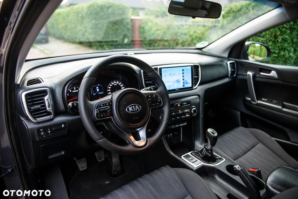 Kia Sportage 1.6 GDI 2WD Attract - 19