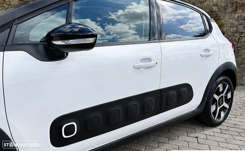 Citroën C3 1.2 PureTech Shine - 12
