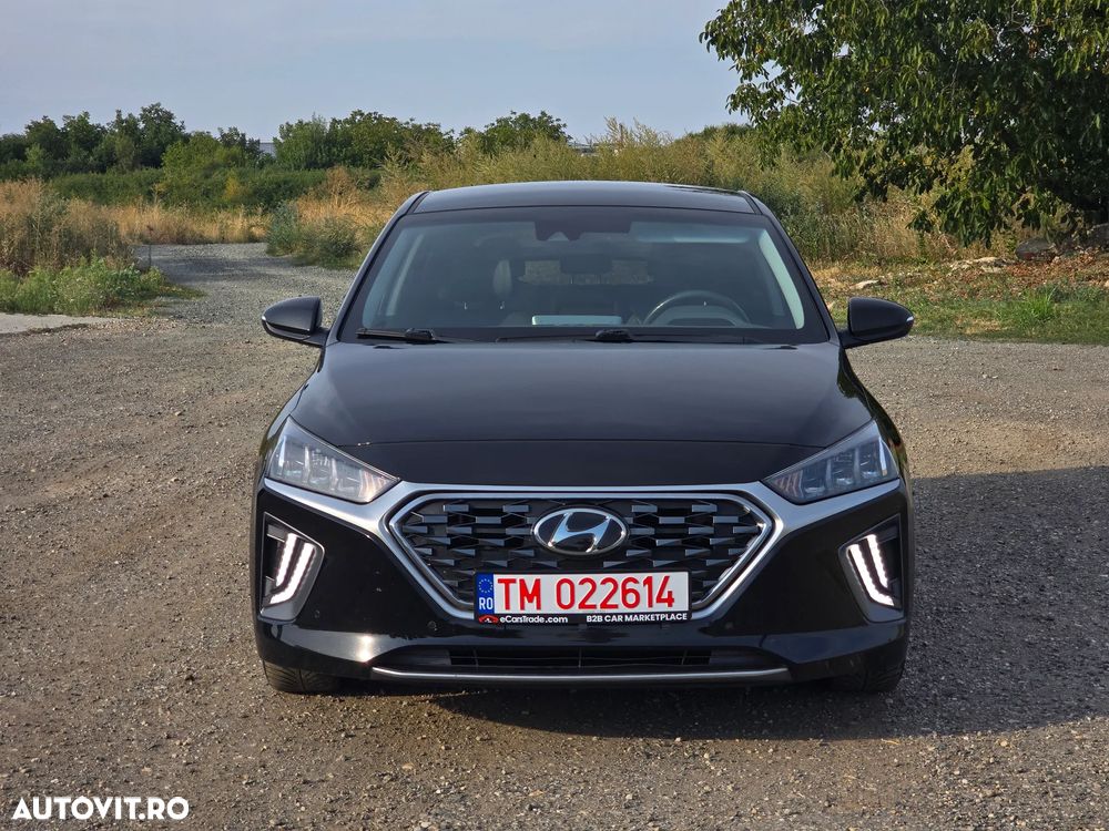 Hyundai IONIQ 1.6 GDI Premium - 9
