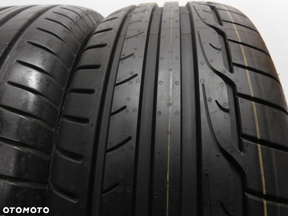 235/55 R19 101V DUNLOP SPORT MAXX RT - 3
