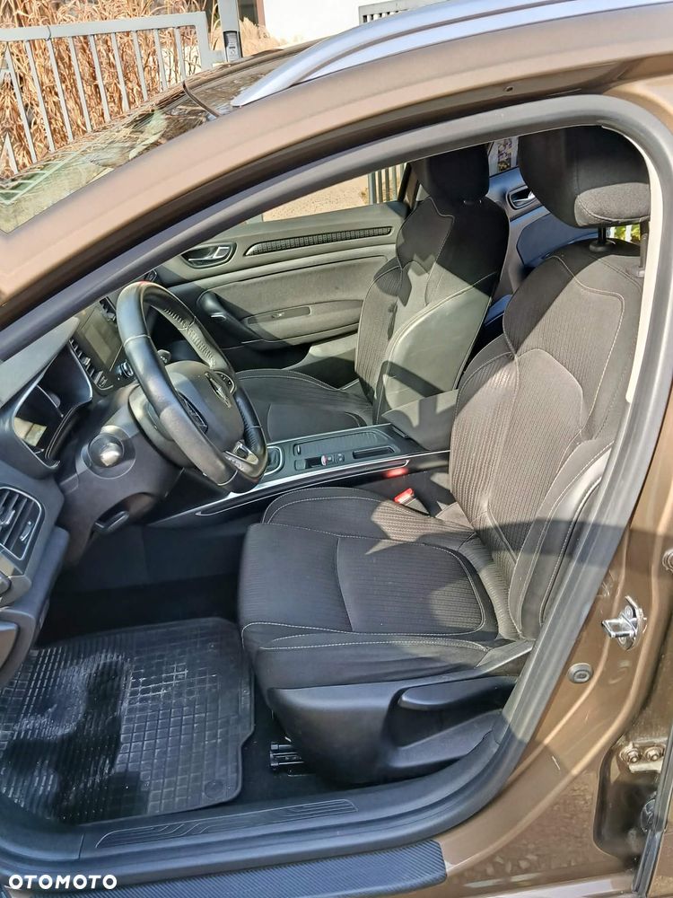 Renault Megane 1.2 Energy TCe Limited - 21