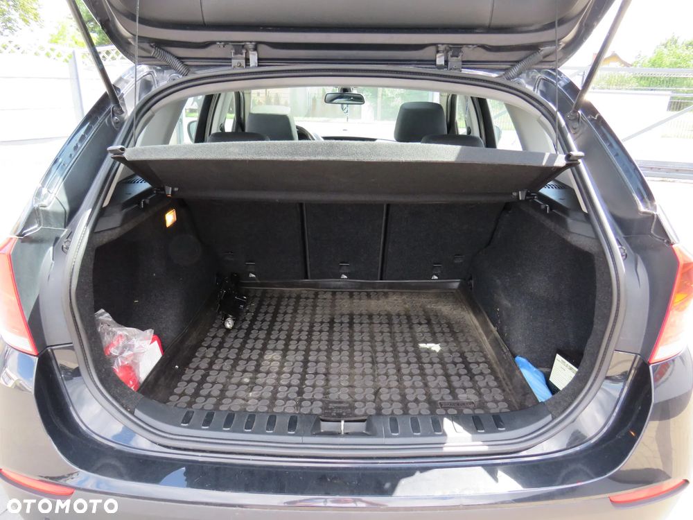 BMW X1 xDrive28i - 29