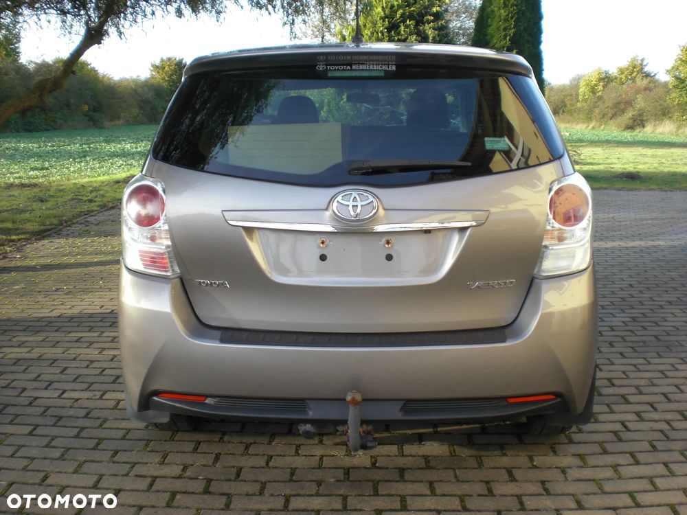 Toyota Verso - 28