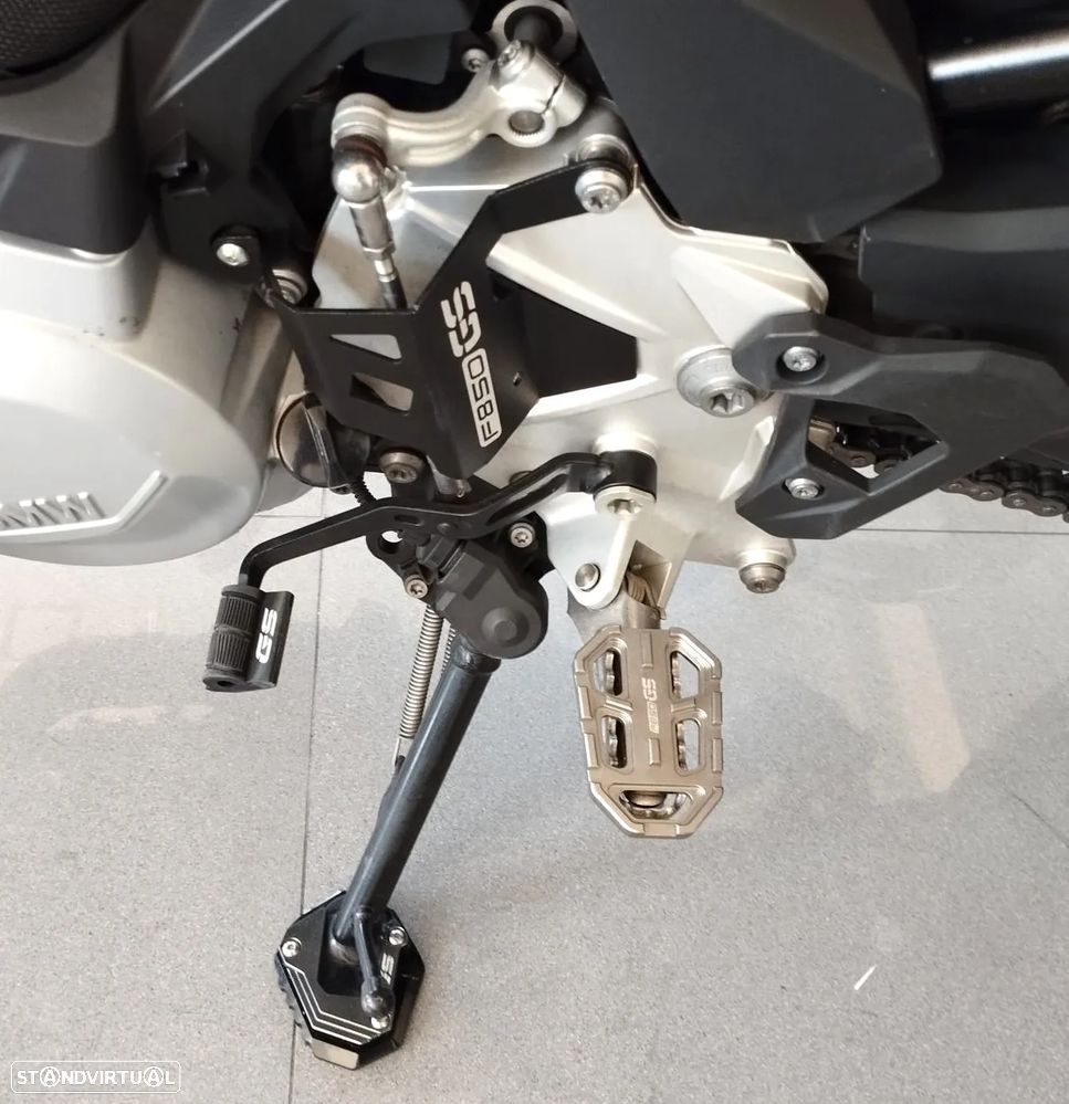BMW F 750 GS REBAIXADA FABRICA - 6