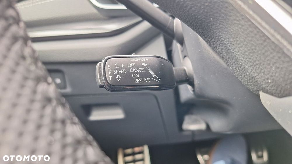 Skoda Octavia 2.0 TDI Sportline DSG - 13