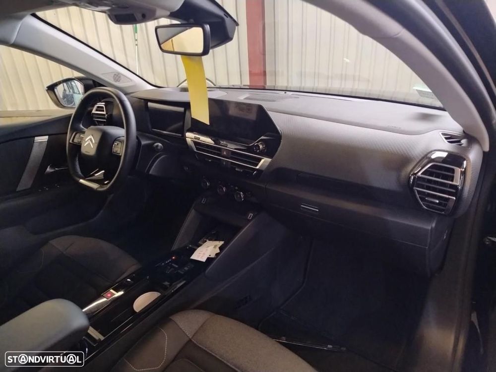 Citroën e-C4 136 MAX - 4