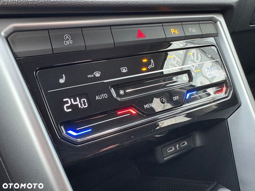 Volkswagen T-Roc 1.5 TSI Life DSG - 26