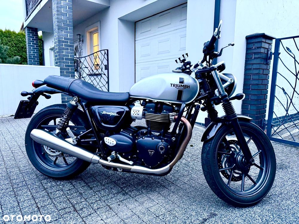Triumph Street Twin - 2