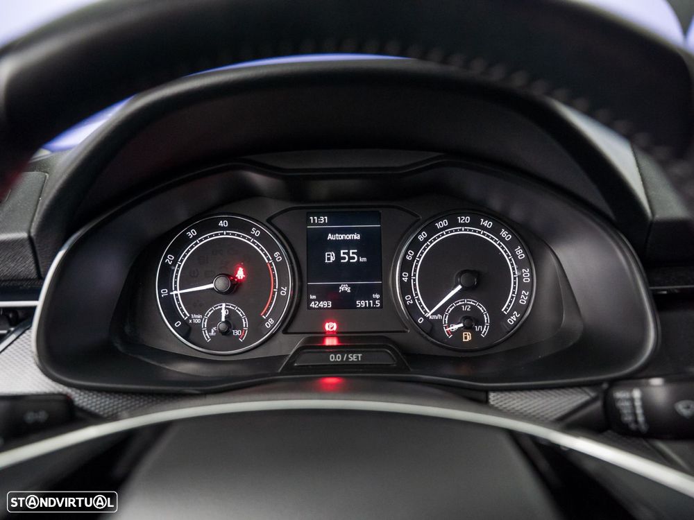 Skoda Kamiq 1.0 TSI Ambition - 14